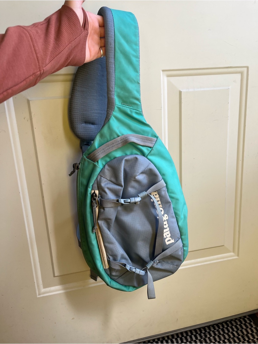 Patagonia Teal and Gray Sling Pack